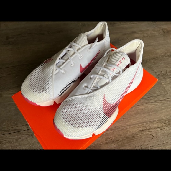 Nike Women's Air Zoom SuperRep 2 Training Shoes, Size 8 - Picture 4 of 10
